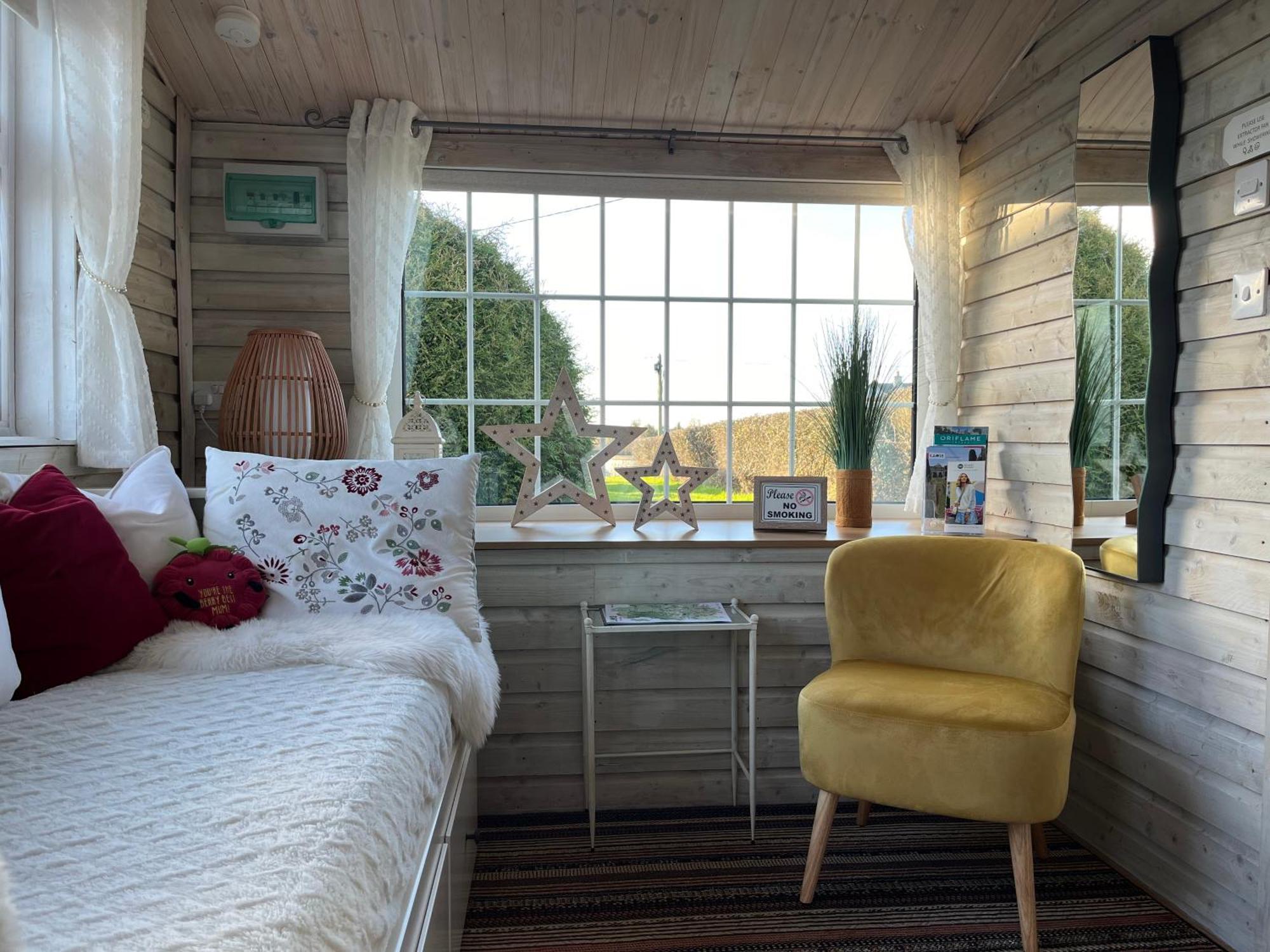 Adorable Cabin In The Countryside Port Laoise Εξωτερικό φωτογραφία